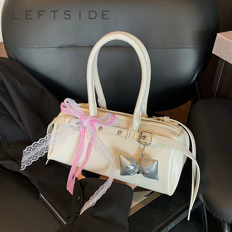 LEFTSIDE Small Short Handle Shoulder Bags for Women 2025 Summer New in Trend Tote Bag Females Hand Bag Handbags and Purses
LEFTSIDE Small Short Handle Shoulder Bags for Women 2025 Summer New in Trend Tote Bag Females Hand Bag Handbags and Purses