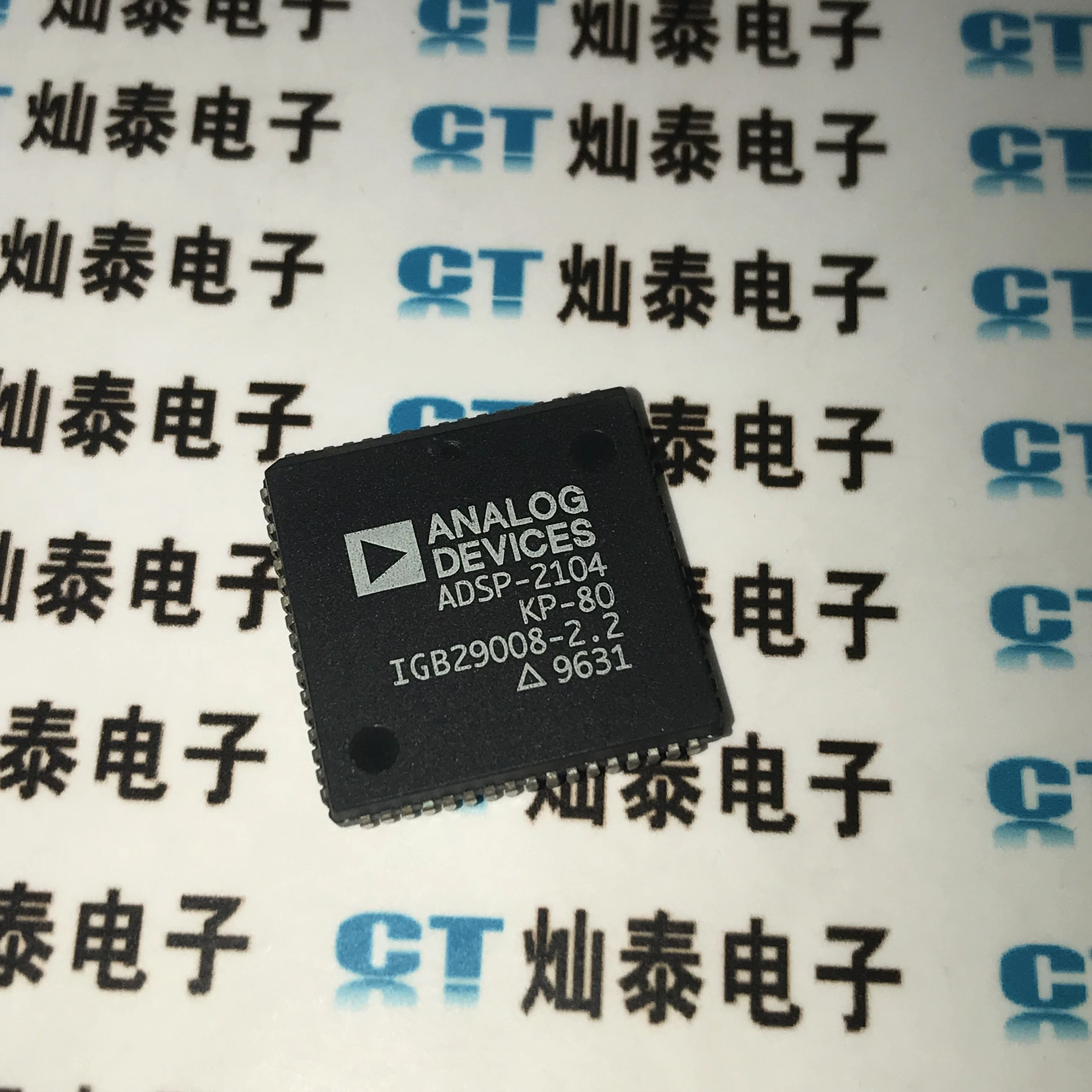 ADSP-2104KP-80 ADSP-2104 PLCC44 10PCS
ADSP-2104KP-80 ADSP-2104 PLCC44 10PCS
