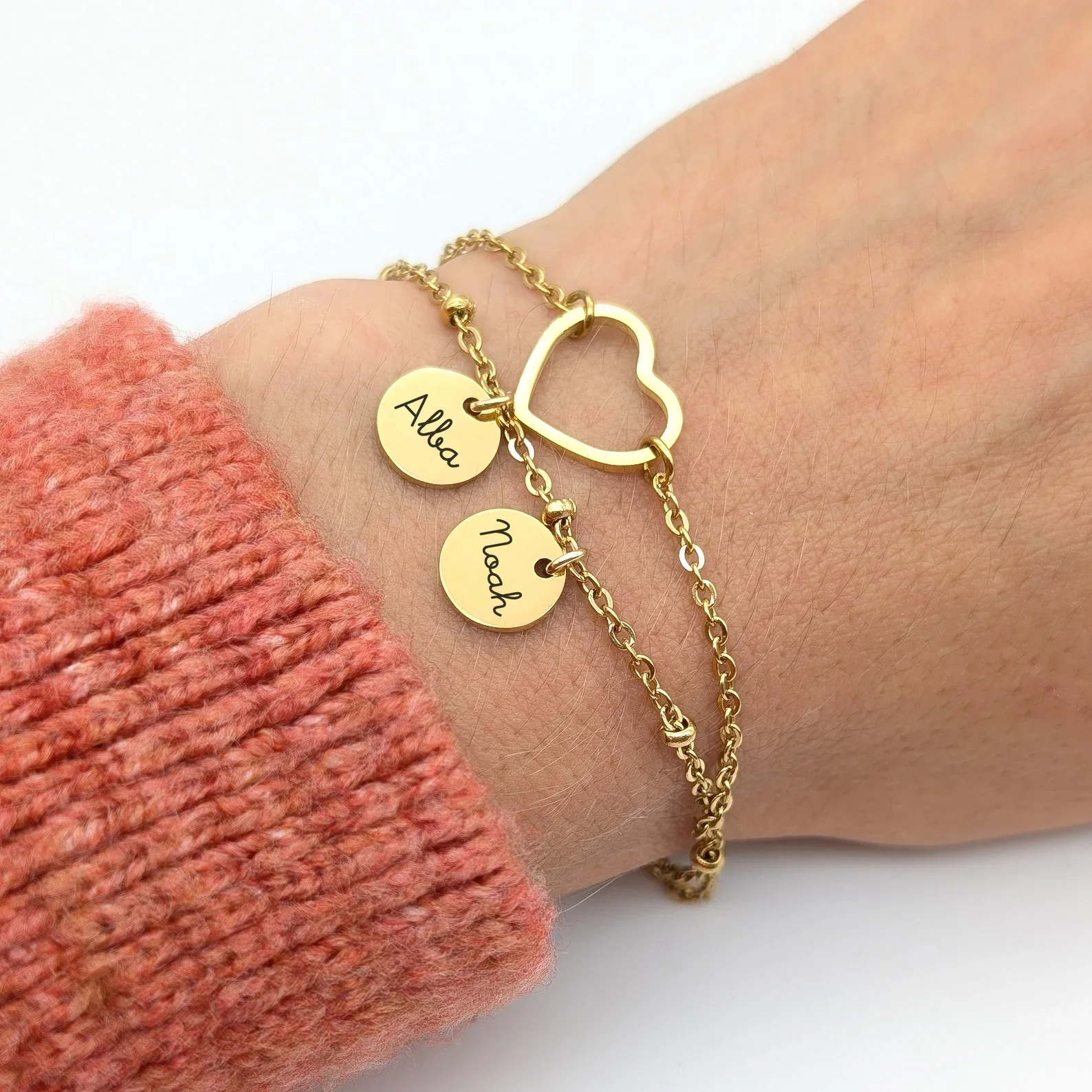 Custom Engrave Round Charm Name Bracelet For Women Kids Stainless Steel Personalized Family Kids Name Mom Bracelet Jewelry Gift
Custom Engrave Round Charm Name Bracelet For Women Kids Stainless Steel Personalized Family Kids Name Mom Bracelet Jewelry Gift