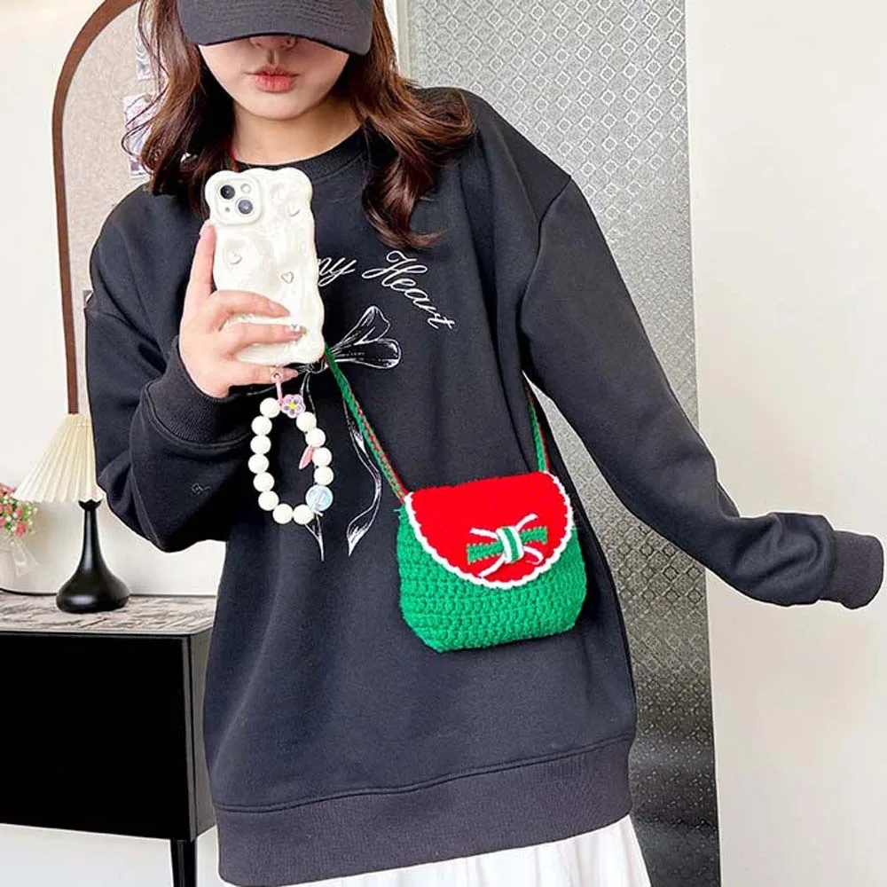 Elk Deer Christmas Crossbody Bag Santa Claus Bow Women's Knitted Bag Magnetic Buckle Kawaii Contrasting Colors Purse Girls
Elk Deer Christmas Crossbody Bag Santa Claus Bow Women's Knitted Bag Magnetic Buckle Kawaii Contrasting Colors Purse Girls