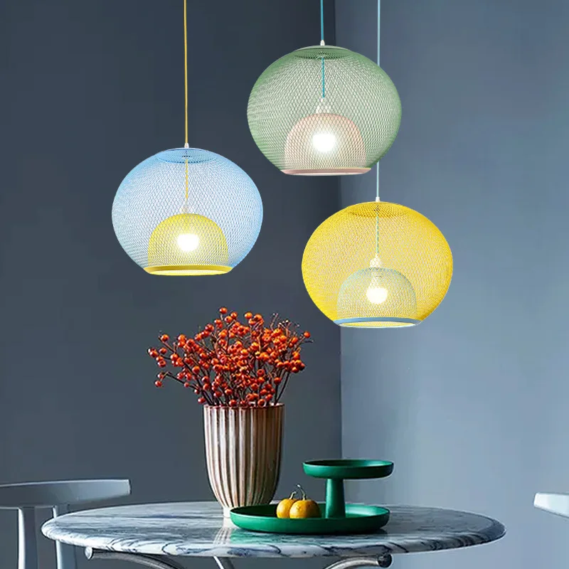 Metal Grid Pendant Lamp Nordic Designer Ceiling Chandelier Suspension Hanging Light Fixture with E27 Changeable Bulb
Metal Grid Pendant Lamp Nordic Designer Ceiling Chandelier Suspension Hanging Light Fixture with E27 Changeable Bulb