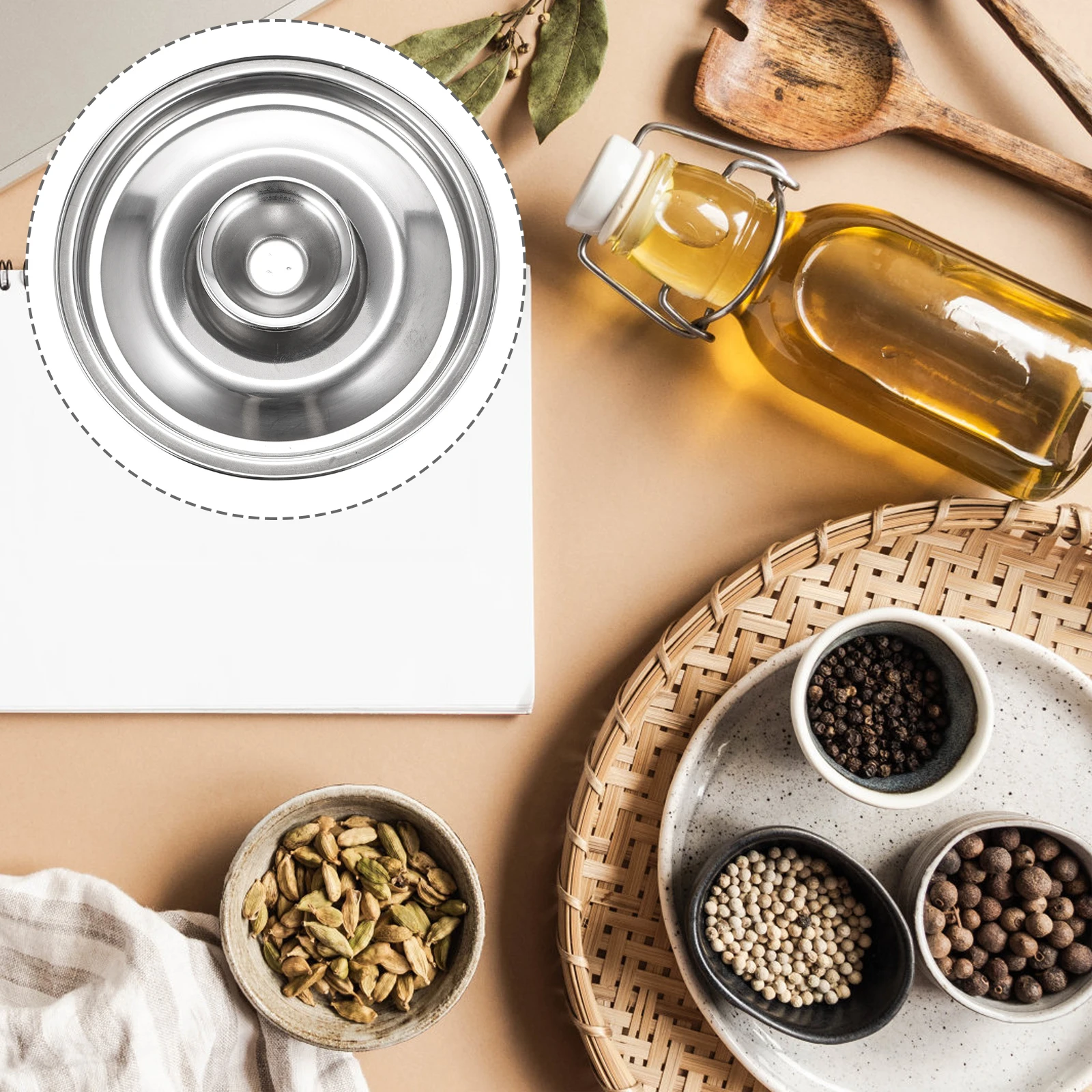 1pc Stainless Steel Oil Cylinder Cover 10cm Pot Lid Explosion Proof Kitchen Gadget Seasoning Cover Easy Clean Cookware Lids
1pc Stainless Steel Oil Cylinder Cover 10cm Pot Lid Explosion Proof Kitchen Gadget Seasoning Cover Easy Clean Cookware Lids