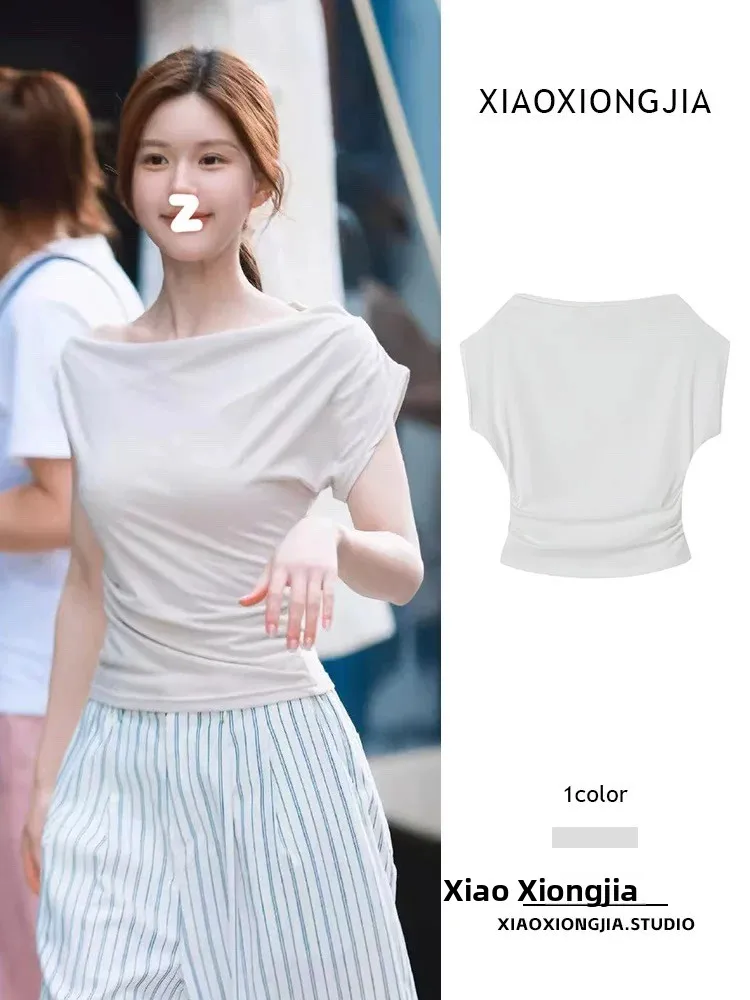 Zhaolu Short Sleeve T-Shirt Women's Summer New Design One Shoulder Exposure Celebrity Pleated Top Stylish Commute Fit Regular...
Zhaolu Short Sleeve T-Shirt Women's Summer New Design One Shoulder Exposure Celebrity Pleated Top Stylish Commute Fit Regular...