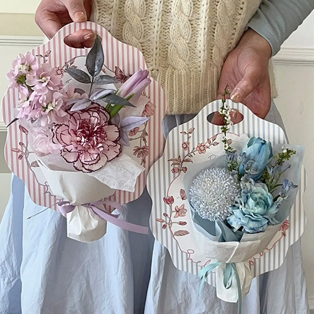 5pcs Romantic Handheld Flower Box Paper DIY Bouquet Wrapping Box Portable Gift Packaging Boxes Wedding Birthday Party
5pcs Romantic Handheld Flower Box Paper DIY Bouquet Wrapping Box Portable Gift Packaging Boxes Wedding Birthday Party