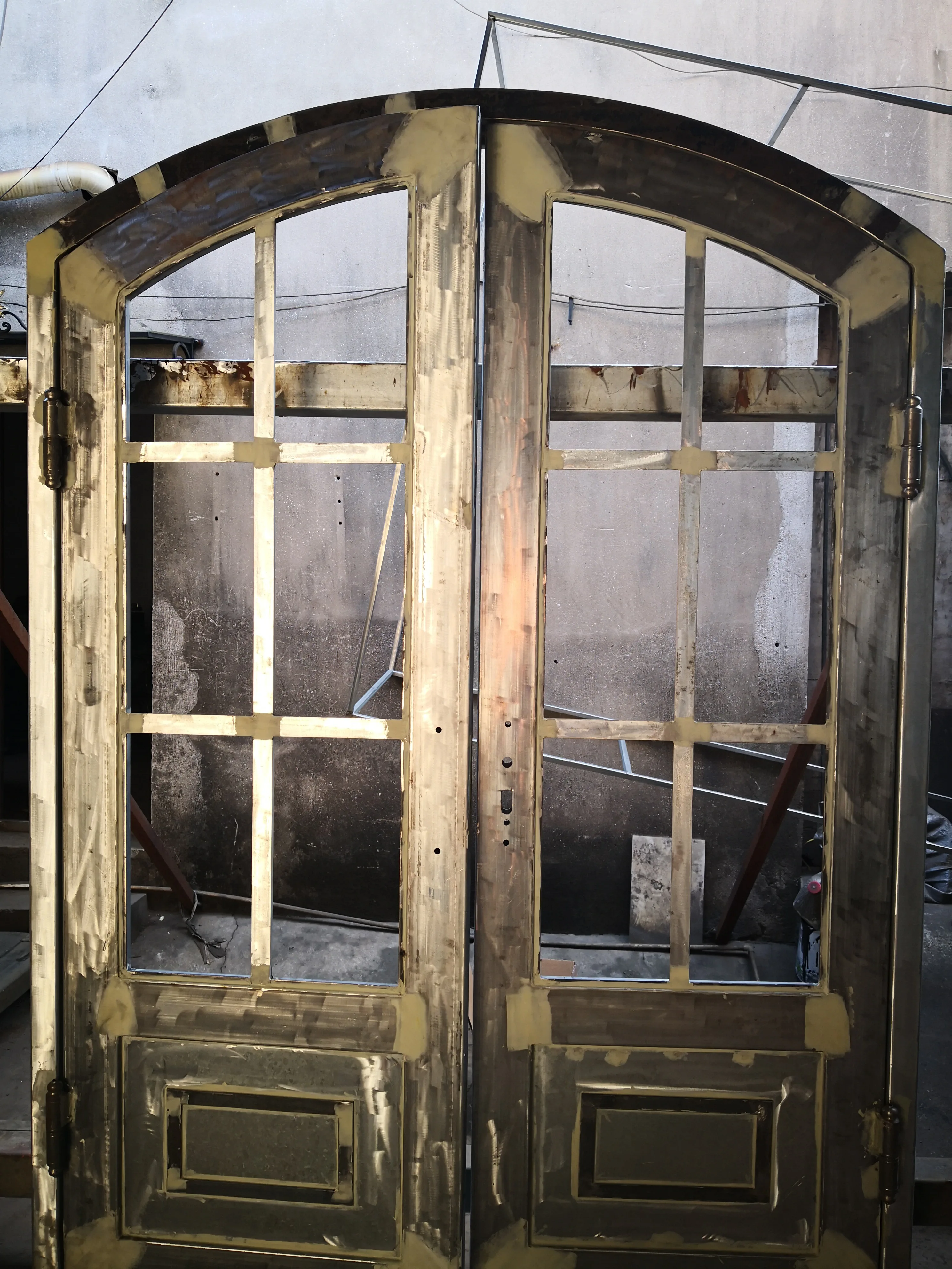 Home Villa Steel French Wrought Iron Doors Railings Fences Balustrades Driveway Gates Designs
Home Villa Steel French Wrought Iron Doors Railings Fences Balustrades Driveway Gates Designs