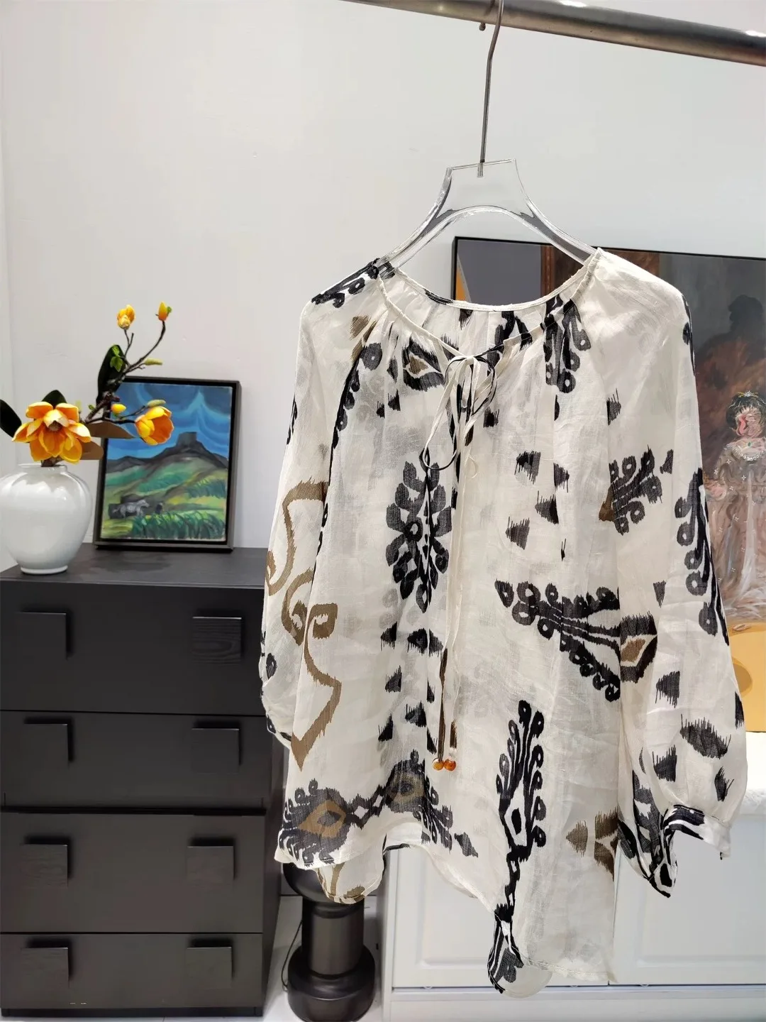 Unique Print Shirt Women's Summer Fashionable High-End Feel Loose Fit French Style Breathable Skin-Friendly round Neck Shirt
Unique Print Shirt Women's Summer Fashionable High-End Feel Loose Fit French Style Breathable Skin-Friendly round Neck Shirt