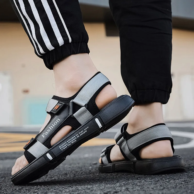 Men Sandals Soft Comfortable Non-Slip Men Shoes High Quality Woven Beach Sandals Mens Gladiator Sandals Summer Casual Flat Shoes
Men Sandals Soft Comfortable Non-Slip Men Shoes High Quality Woven Beach Sandals Mens Gladiator Sandals Summer Casual Flat Shoes