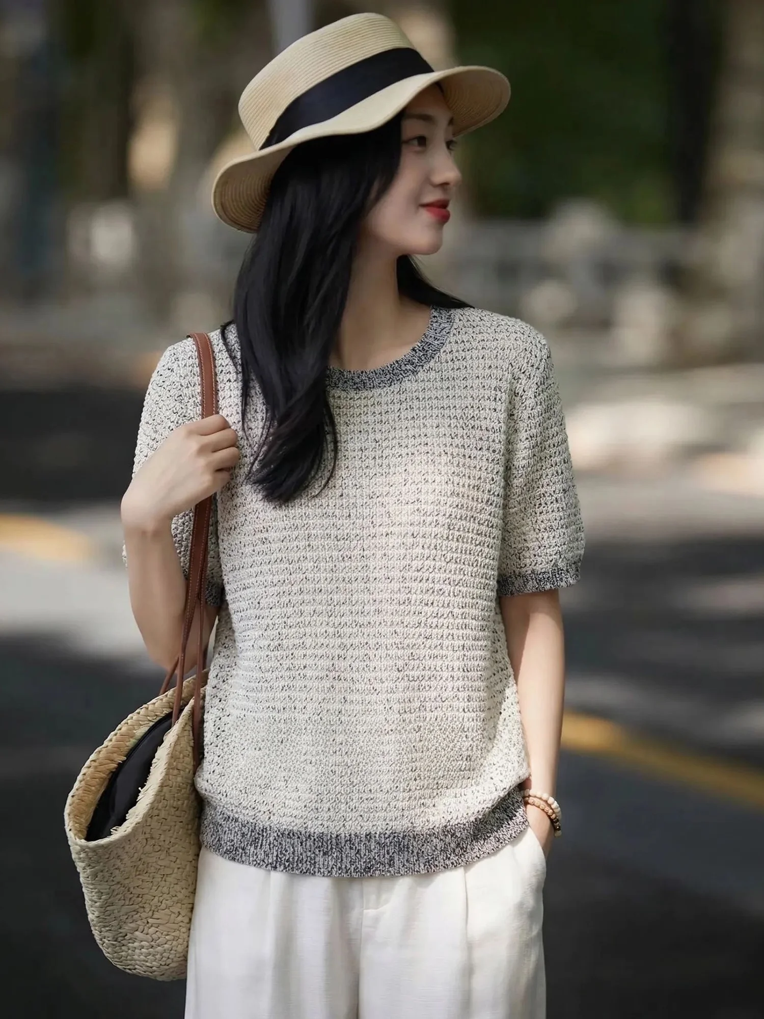 Chivirin Grey Knitted Short Sleeve round Neck Slim Fit Women's T-Shirt Casual Daily Wear Comfortable Polyester Fiber Top
Chivirin Grey Knitted Short Sleeve round Neck Slim Fit Women's T-Shirt Casual Daily Wear Comfortable Polyester Fiber Top