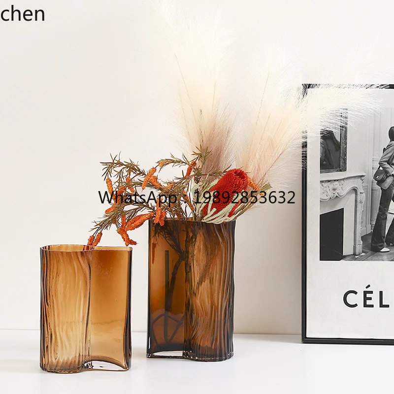 Light Luxury Colored Glass Vase Ornament Model Room Artificial Dried Flower Bouquet Display High-End Decorative Floral Art
Light Luxury Colored Glass Vase Ornament Model Room Artificial Dried Flower Bouquet Display High-End Decorative Floral Art
