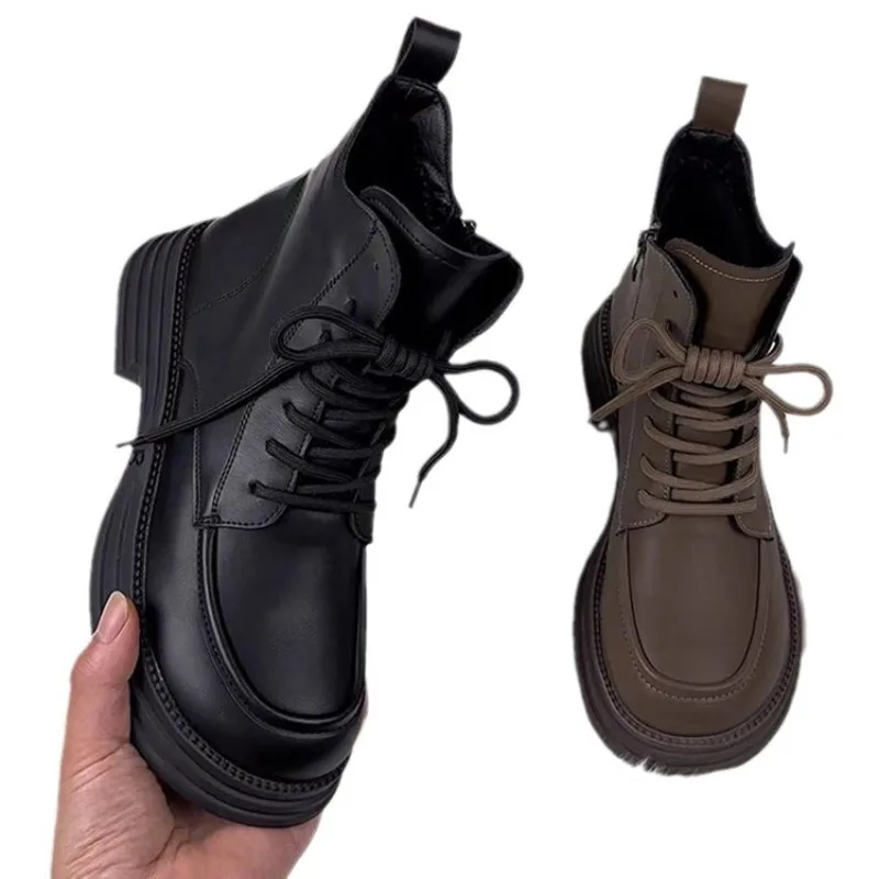 Women's 2025 autumn winter soft leather riding boots popular platform short boots women's versatile single shoes ankle for boots
Women's 2025 autumn winter soft leather riding boots popular platform short boots women's versatile single shoes ankle for boots