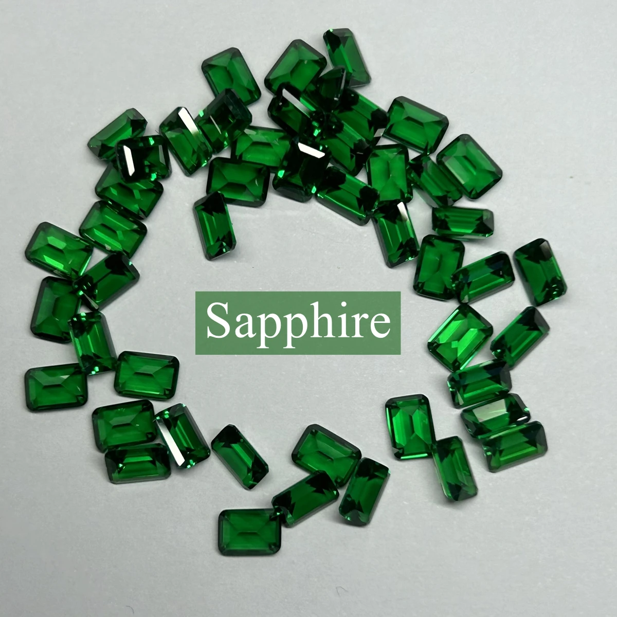 Mosangna 6A Qiality Octagon Cut 6x8 мм, выращенный в лаборатории зеленый сапфировый камень
Mosangna 6A Qiality Octagon Cut 6x8 мм, выращенный в лаборатории зеленый сапфировый камень