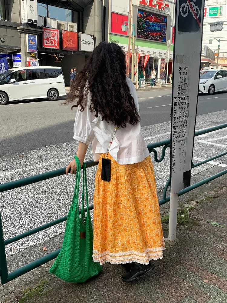 Romantic Tee-Layer Lace Floral Vintage Midi Skirt High Waist A-Line Summer Orange Breeze f-length Skirt for Women
Romantic Tee-Layer Lace Floral Vintage Midi Skirt High Waist A-Line Summer Orange Breeze f-length Skirt for Women