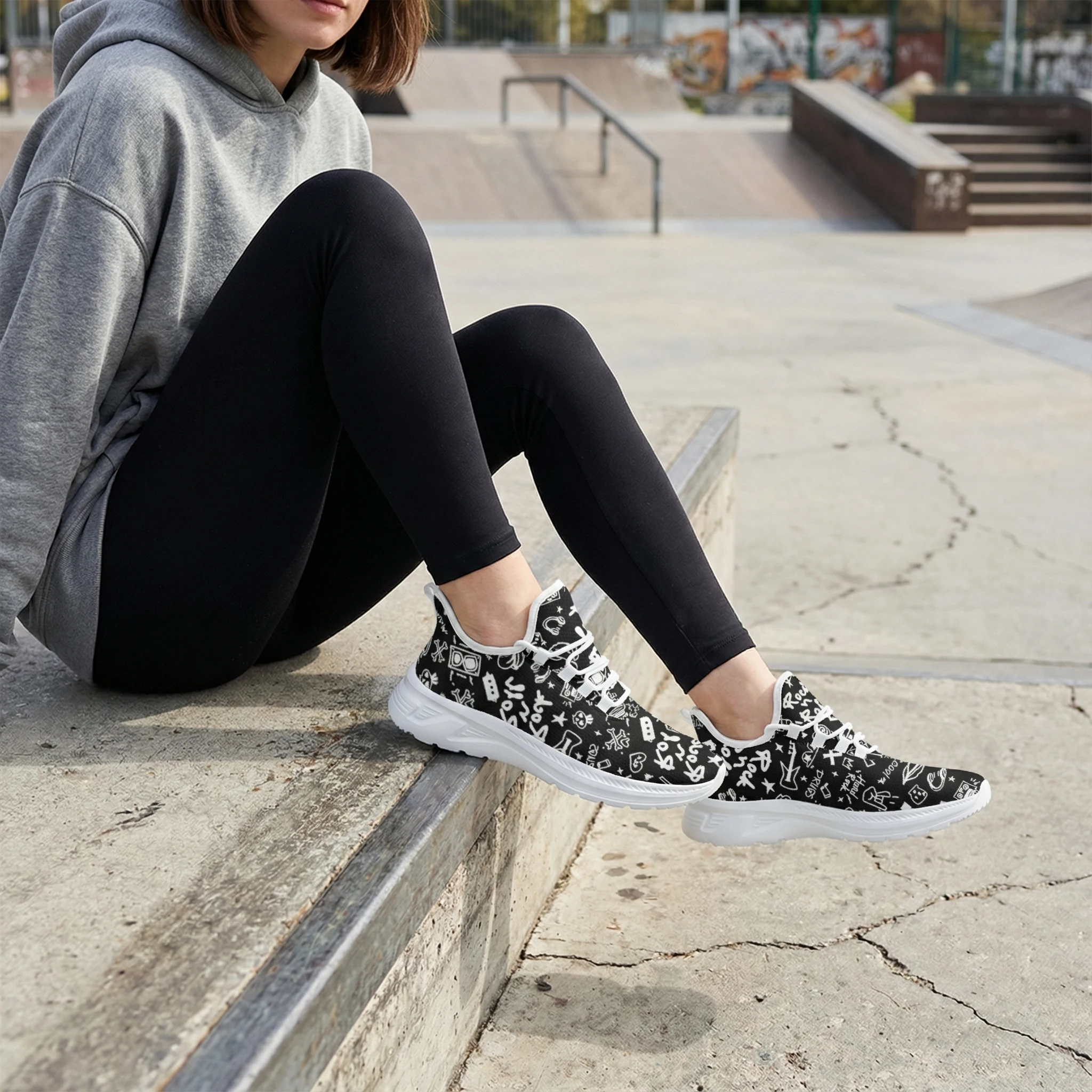 Black casual sneakers with punk-style rock element prints, stylish design, comfortable and breathable low-top running shoes.
Black casual sneakers with punk-style rock element prints, stylish design, comfortable and breathable low-top running shoes.