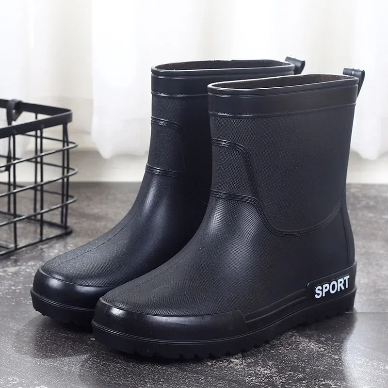 Fashionable Men's Rain Shoes, Waterproof and Non Slip, Outdoor Fishing, Kitchen Work Rubber Shoes, Wear-resistant Water Shoes
Fashionable Men's Rain Shoes, Waterproof and Non Slip, Outdoor Fishing, Kitchen Work Rubber Shoes, Wear-resistant Water Shoes