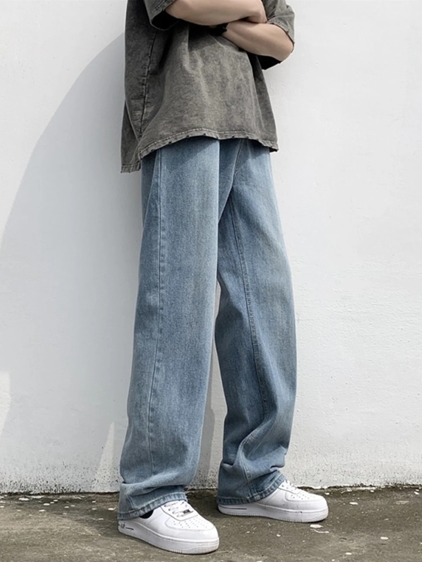 American High Street Sle Men's Jeans Casual Loose Dad Pants Autumn Trendy Brand Denim Jeans Youthful ular Leisure Trousers
American High Street Sle Men's Jeans Casual Loose Dad Pants Autumn Trendy Brand Denim Jeans Youthful ular Leisure Trousers