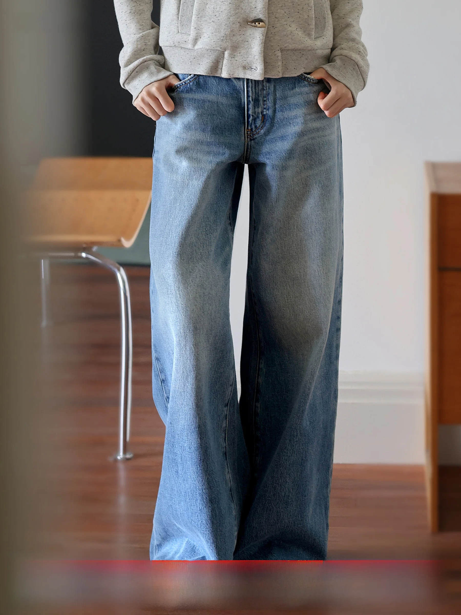 Джинсы MUNNS Vintage Loose Fit из хлопка с широкими штанинами, женские, с высокой эластичной талией, удобные, из денима
Джинсы MUNNS Vintage Loose Fit из хлопка с широкими штанинами, женские, с высокой эластичной талией, удобные, из денима