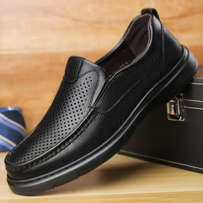 Men Casual Leather Shoes Fashionable Men Hollow Breathable Slip on Soft Leather Thick Soled Casual Leather Shoes 2025
Men Casual Leather Shoes Fashionable Men Hollow Breathable Slip on Soft Leather Thick Soled Casual Leather Shoes 2025