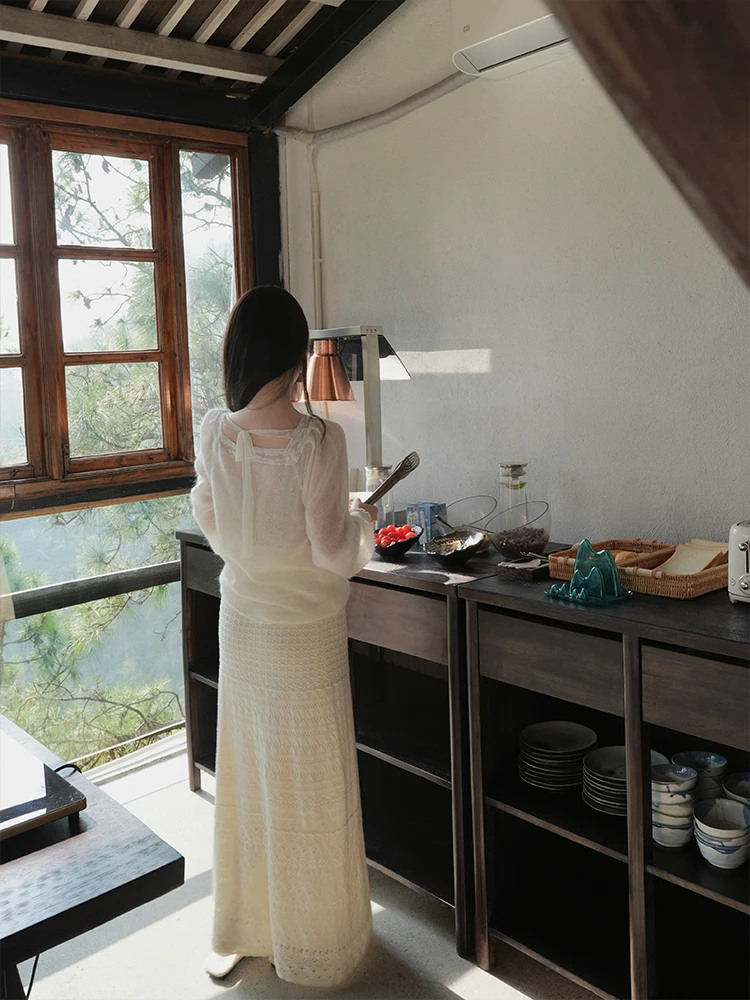 ZNG OP Lace Trim Soft Transparent Lace Knot Beautiful Sweater Top High Proportion Sweet Sle Bubble Sve Long Sve
ZNG OP Lace Trim Soft Transparent Lace Knot Beautiful Sweater Top High Proportion Sweet Sle Bubble Sve Long Sve