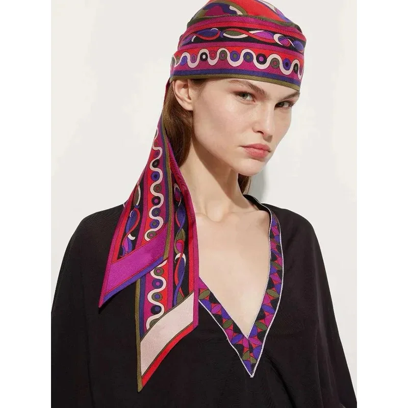 Summer Fashion Outdoors Resort Casual Geometric Print Silk Headscarf Women's Vintage Triangle Lace-Up Sun Protection Scarf
Summer Fashion Outdoors Resort Casual Geometric Print Silk Headscarf Women's Vintage Triangle Lace-Up Sun Protection Scarf