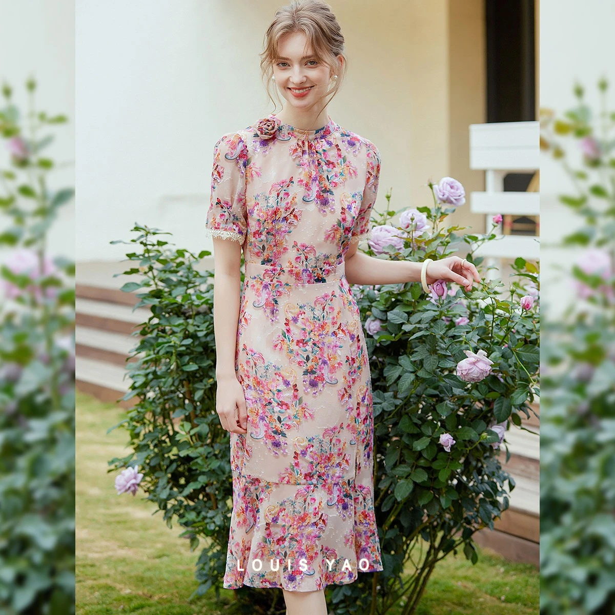 OUIS YAO 3D Floral Mermaid Dresses 2026 Summer New Round Neck Slim Fitting High Waist Long Length Short Sleeve Women's Dress
OUIS YAO 3D Floral Mermaid Dresses 2026 Summer New Round Neck Slim Fitting High Waist Long Length Short Sleeve Women's Dress