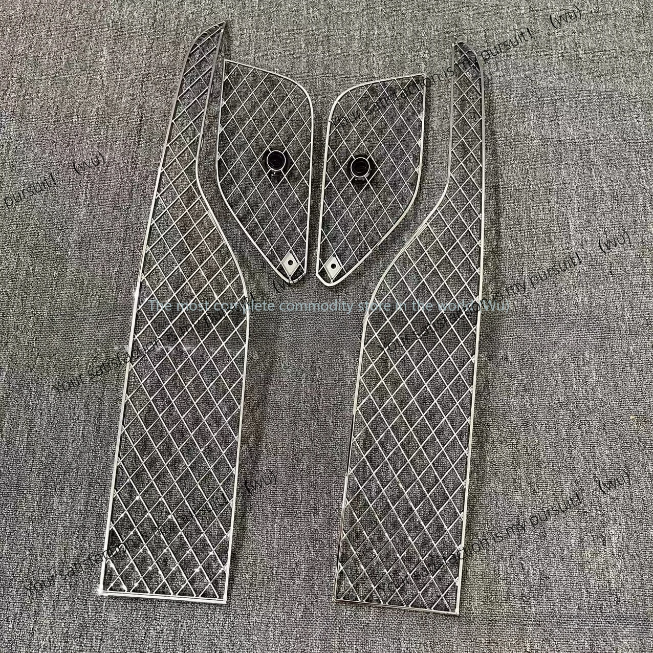 Applicable to Bentley Continental GT lower middle net fog light frame 3W3807 681 3W3807682 3W3807647/648
Applicable to Bentley Continental GT lower middle net fog light frame 3W3807 681 3W3807682 3W3807647/648