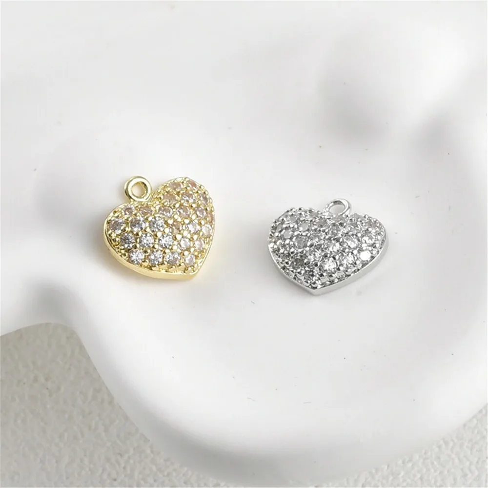 Подвеска-сердечко из позолоченной меди 14 карат с цветными стразами, для самостоятельного изготовления браслетов, ожерелий, серег и других аксессуаров
Подвеска-сердечко из позолоченной меди 14 карат с цветными стразами, для самостоятельного изготовления браслетов, ожерелий, серег и других аксессуаров