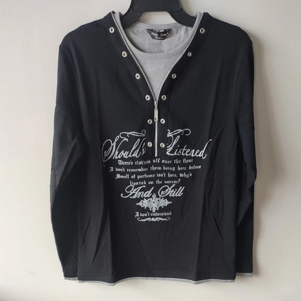 Mens Y2k Long-Sleeved T-Shirt 2025 Spring Autumn Fashion Retro Printing Thin Zipper Folded Collar Fake Two-Piece Bottoming Shirt
Mens Y2k Long-Sleeved T-Shirt 2025 Spring Autumn Fashion Retro Printing Thin Zipper Folded Collar Fake Two-Piece Bottoming Shirt