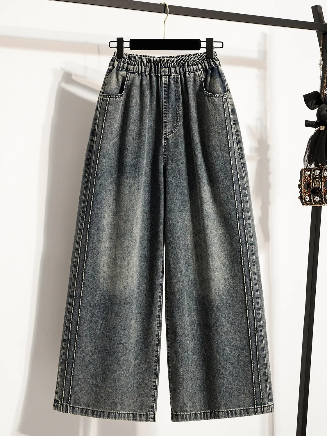 Retro Faded Grey Wide Leg Jeans Women's Spring Elastic Waist plus Size Slimming Loose Straight Long Trousers Casual Style
Retro Faded Grey Wide Leg Jeans Women's Spring Elastic Waist plus Size Slimming Loose Straight Long Trousers Casual Style