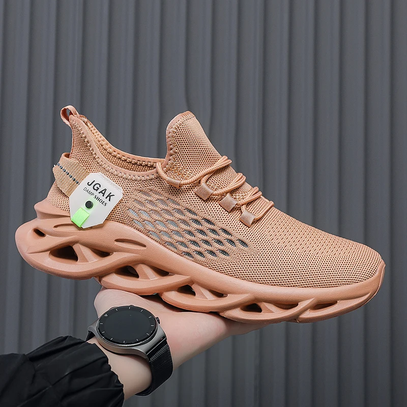 Men's Summer Platform Training Shock-absorbing Comfortable Sports Lightweight Soft Sole Mesh Breathable Casual Running Shoes 
Men's Summer Platform Training Shock-absorbing Comfortable Sports Lightweight Soft Sole Mesh Breathable Casual Running Shoes