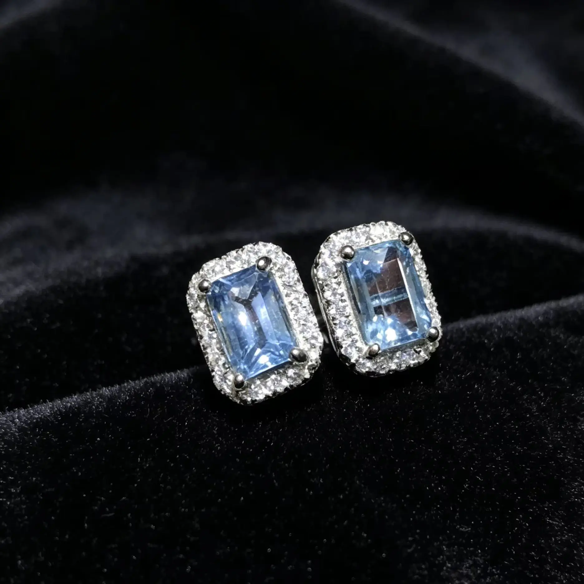 Silver Stylish Elegant Sea Blue Square Zircon Earrings Birthday Party Anniversary Gift Daily Wear
Silver Stylish Elegant Sea Blue Square Zircon Earrings Birthday Party Anniversary Gift Daily Wear