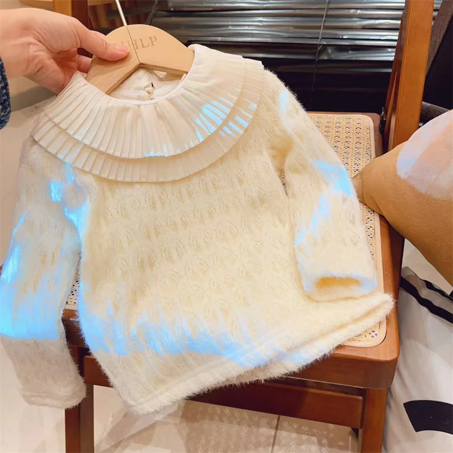 New Girls Sweater Clothes 2024 Autumn and Winter New Pleated Collar Sweater Top Children Base Shirt Korean Simple Style
New Girls Sweater Clothes 2024 Autumn and Winter New Pleated Collar Sweater Top Children Base Shirt Korean Simple Style