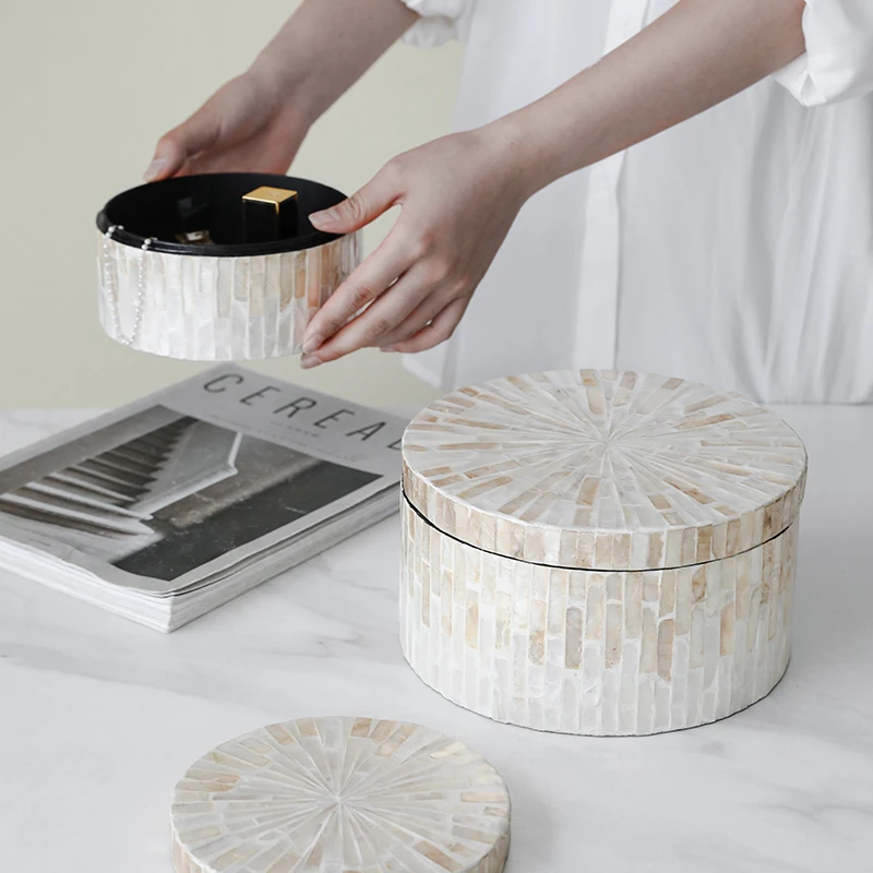 Natural Shell Jewelry Box Luxury Handmade Jewelry Storage Box Creative Ring Earring Organizer Boxes Home Decoration Accessories
Natural Shell Jewelry Box Luxury Handmade Jewelry Storage Box Creative Ring Earring Organizer Boxes Home Decoration Accessories