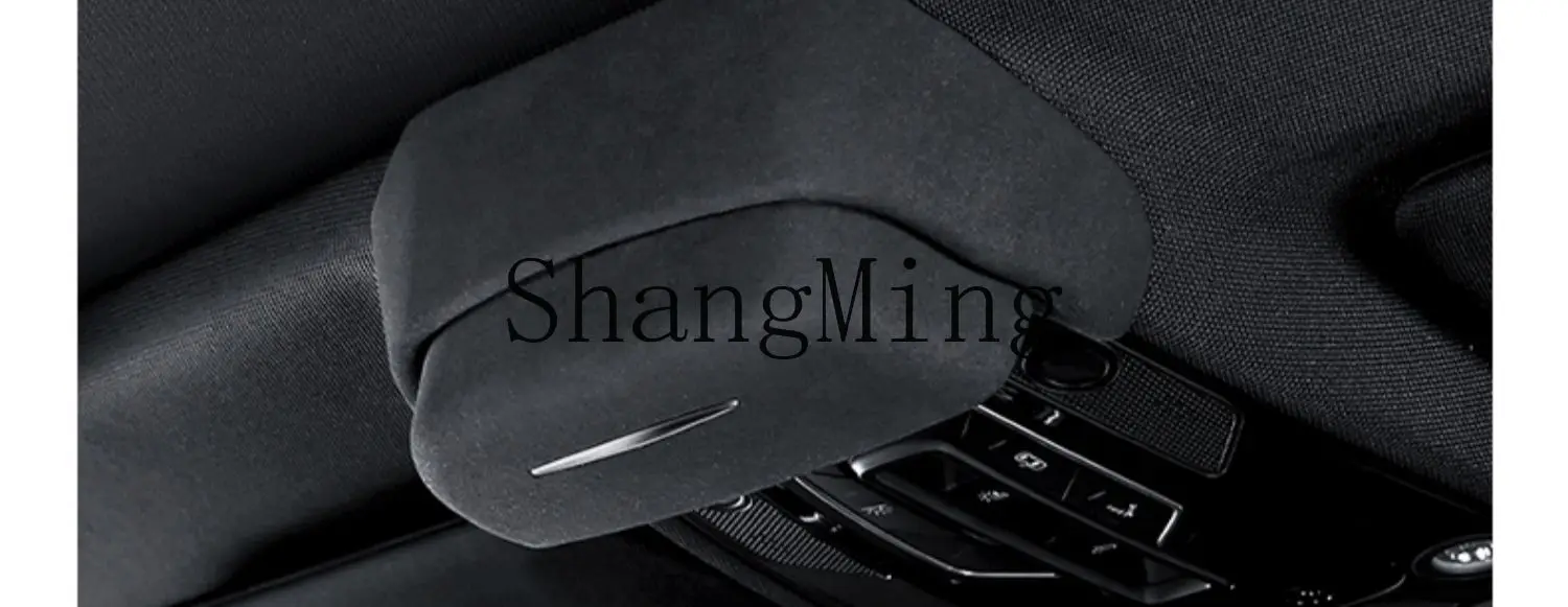 CL Suitable for A4L/A6L/Q5L car glasses case, roof sunglasses storage clip, car interior modification accessories
CL Suitable for A4L/A6L/Q5L car glasses case, roof sunglasses storage clip, car interior modification accessories