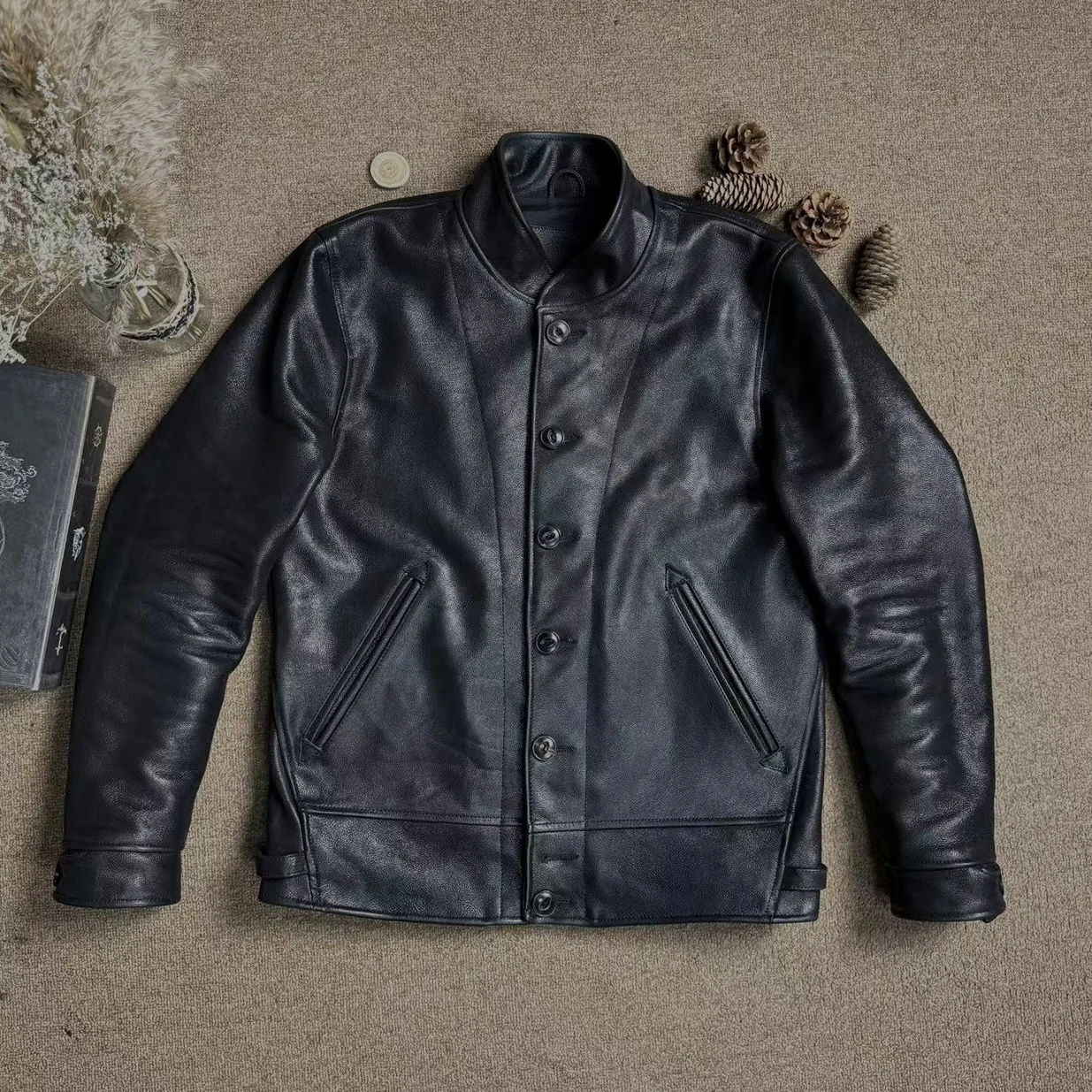 Einstein een Fruit Collar Men's ort Casual Leather Jaet Loose Fit Breathable Long Sve Single Button Closure Pure Color
Einstein een Fruit Collar Men's ort Casual Leather Jaet Loose Fit Breathable Long Sve Single Button Closure Pure Color