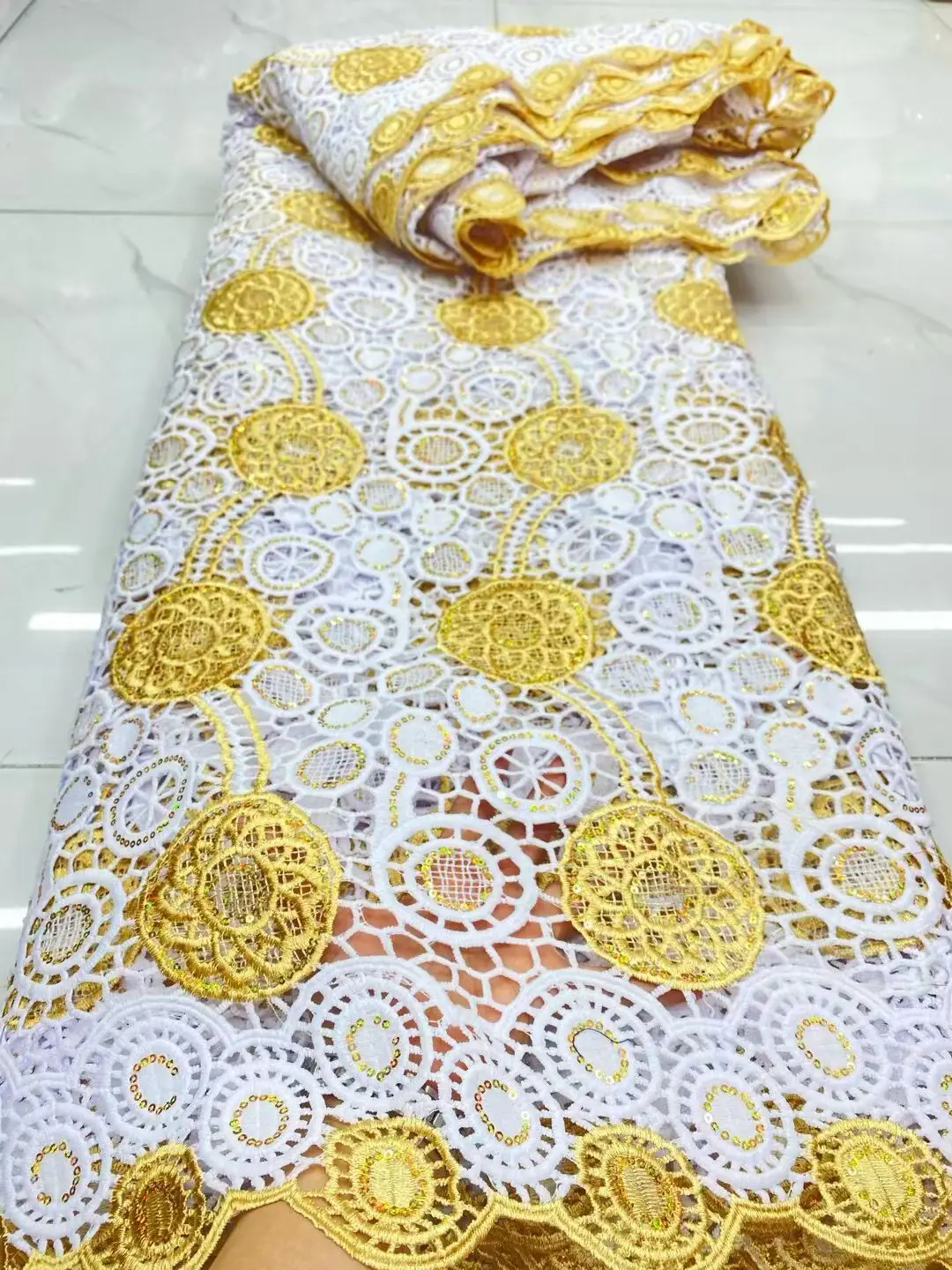 African Guipure Cord Lace Fabric with Sequins 2026 High Quality Nigerian Guipure Cord Lace for Sewing Wedding Dress 5Yards
African Guipure Cord Lace Fabric with Sequins 2026 High Quality Nigerian Guipure Cord Lace for Sewing Wedding Dress 5Yards