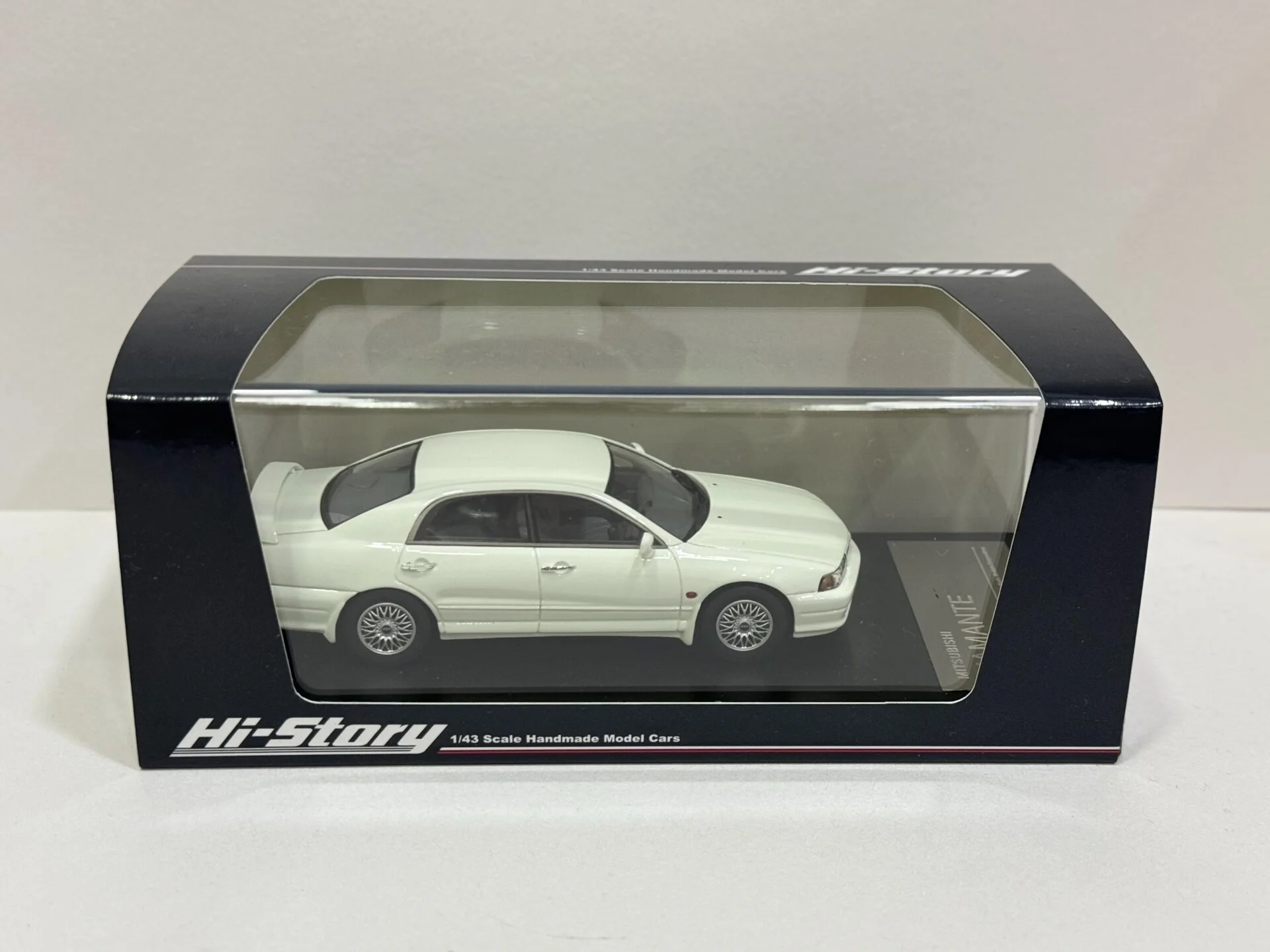 Flaws Hi Story 1/43 Scale Mitsubishi Diamante Resin Car Model
Flaws Hi Story 1/43 Scale Mitsubishi Diamante Resin Car Model