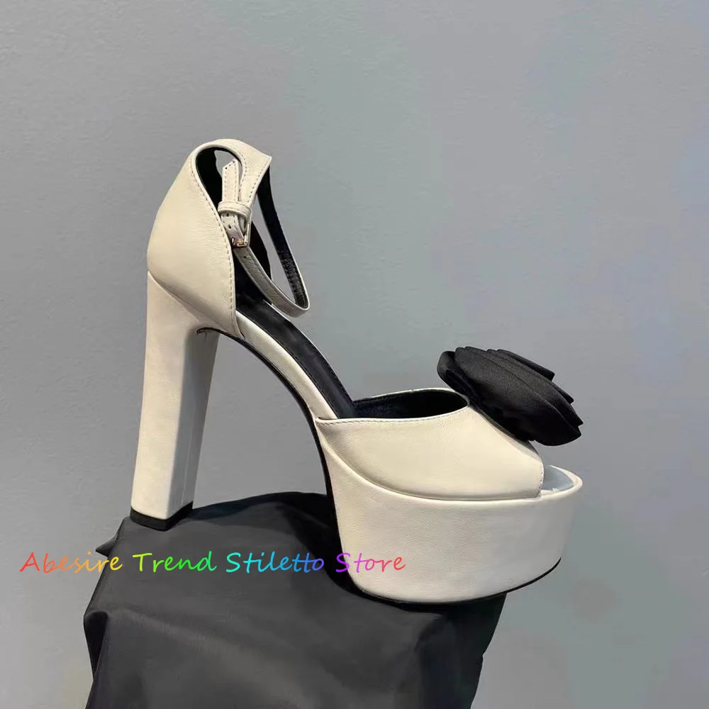 Summer Genuine Leather Flower Thick Heels Sandals Women Fish Mouth Platform Cover Hell Buckle Strap High Heel Runway Shoes
Summer Genuine Leather Flower Thick Heels Sandals Women Fish Mouth Platform Cover Hell Buckle Strap High Heel Runway Shoes