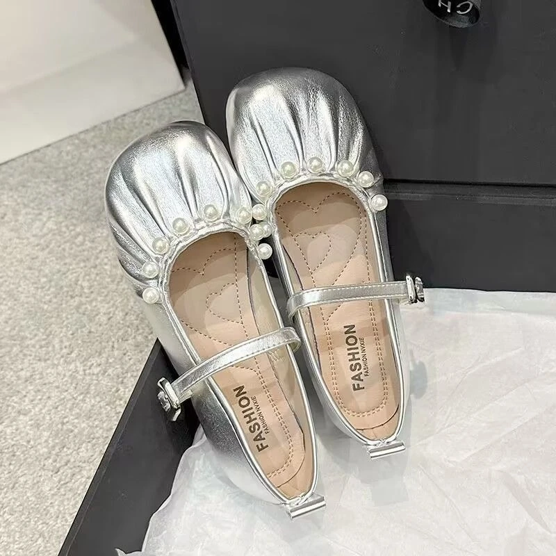 Ladies Pearl Embellished Mary Jane Shoes Flat Comfort Slip on for Spring and Summer
Ladies Pearl Embellished Mary Jane Shoes Flat Comfort Slip on for Spring and Summer