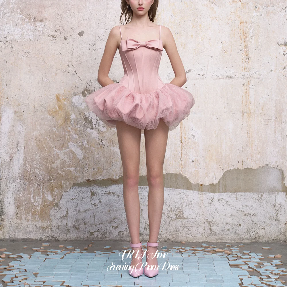 IRIS 2026 New Arrival Pink Bow Corset Mini Prom Dresses for Women Spaghetti Strap Tulle Dress Robe de Soirée for Evening Parties
IRIS 2026 New Arrival Pink Bow Corset Mini Prom Dresses for Women Spaghetti Strap Tulle Dress Robe de Soirée for Evening Parties