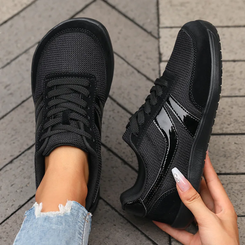 New Men Breathable Knit Casual Shoes Loose Sport Shoes Comfortable Lace-up Sneaker
New Men Breathable Knit Casual Shoes Loose Sport Shoes Comfortable Lace-up Sneaker