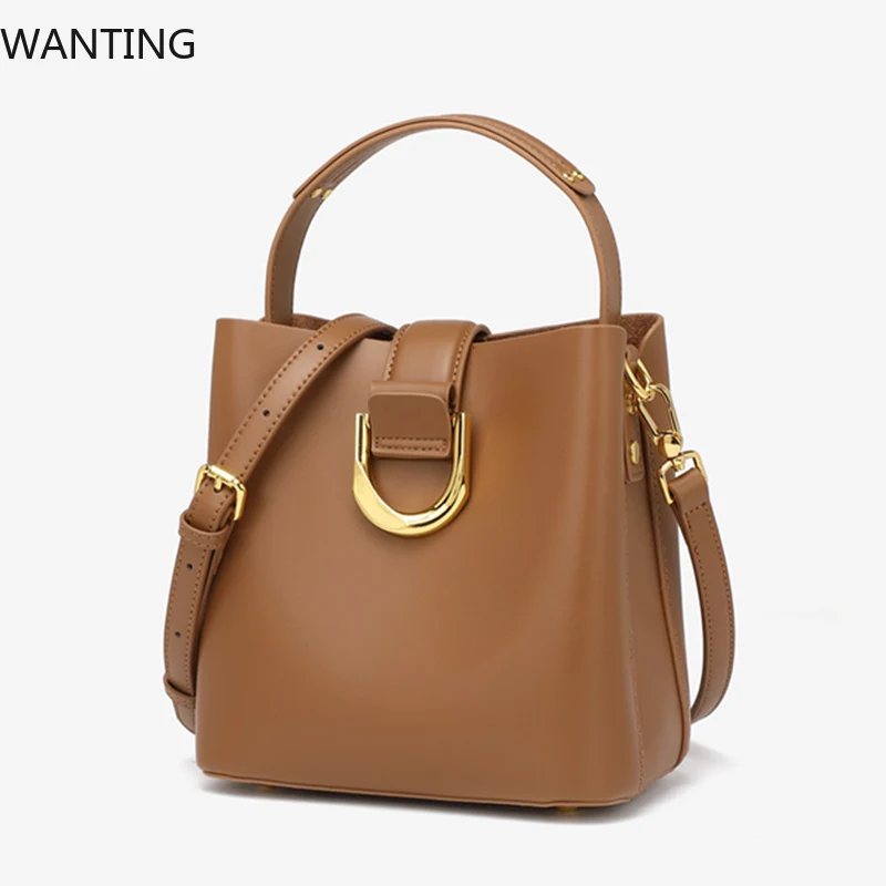 2025 New Women's Handbag Genuine Leather Women Shoulder Bag Luxury Designer Quality Cowhide Female Crossbody Bucket Bags
2025 New Women's Handbag Genuine Leather Women Shoulder Bag Luxury Designer Quality Cowhide Female Crossbody Bucket Bags