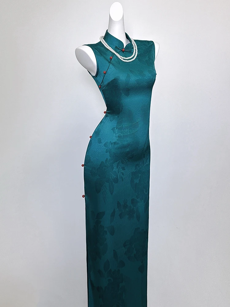 Ele Blue Peaco Dr Women's High-End New Chinese Sle Summer Thin Unique Beautiful Long Qipao Gown
Ele Blue Peaco Dr Women's High-End New Chinese Sle Summer Thin Unique Beautiful Long Qipao Gown