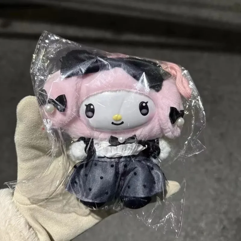 New In Stock Kuromi Melody Sisters Wear Series Vinyl Blind Box Pendant Fashion Play Toys Girl Birthday Gift High Quality Replic
New In Stock Kuromi Melody Sisters Wear Series Vinyl Blind Box Pendant Fashion Play Toys Girl Birthday Gift High Quality Replic