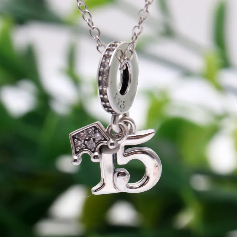 New Original 925 Sterling Silver Bead 15 Crown Anniversary Clear CZ Dangle Charm Fit Pandora Bracelet DIY Women Jewelry Dropship
New Original 925 Sterling Silver Bead 15 Crown Anniversary Clear CZ Dangle Charm Fit Pandora Bracelet DIY Women Jewelry Dropship
