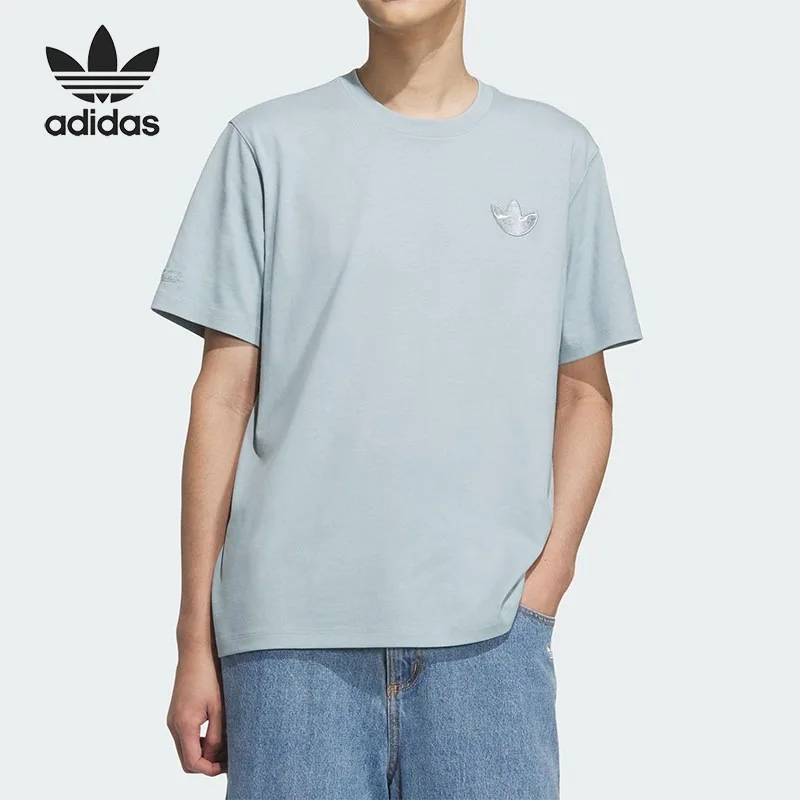Adidas Clover Men's Comfortable and Breathable Classic Crew Neck Sports Short Sleeve KC3122
Adidas Clover Men's Comfortable and Breathable Classic Crew Neck Sports Short Sleeve KC3122