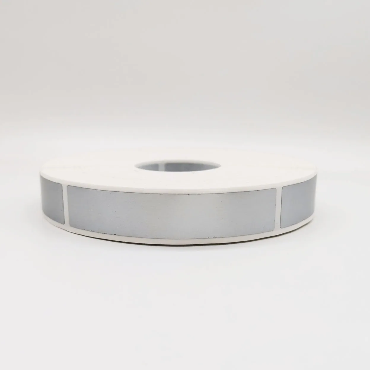 16*84mm 500pcs Manual SCRATCH OFF STICKER LABEL Silver Tape in Rolls Code Covering Film Game Wedding
16*84mm 500pcs Manual SCRATCH OFF STICKER LABEL Silver Tape in Rolls Code Covering Film Game Wedding