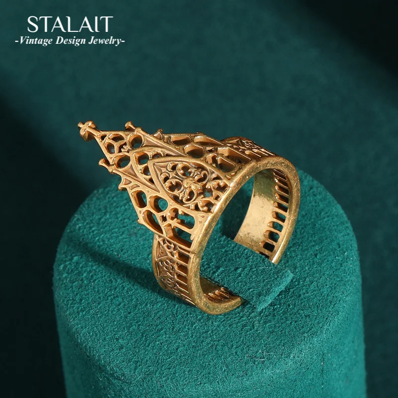 Vintage Antique Jewelry Hollow Castle Rings Gold Color Unique Palace Party Luxury for Women Party Accessories Wedding 2025 New
Vintage Antique Jewelry Hollow Castle Rings Gold Color Unique Palace Party Luxury for Women Party Accessories Wedding 2025 New