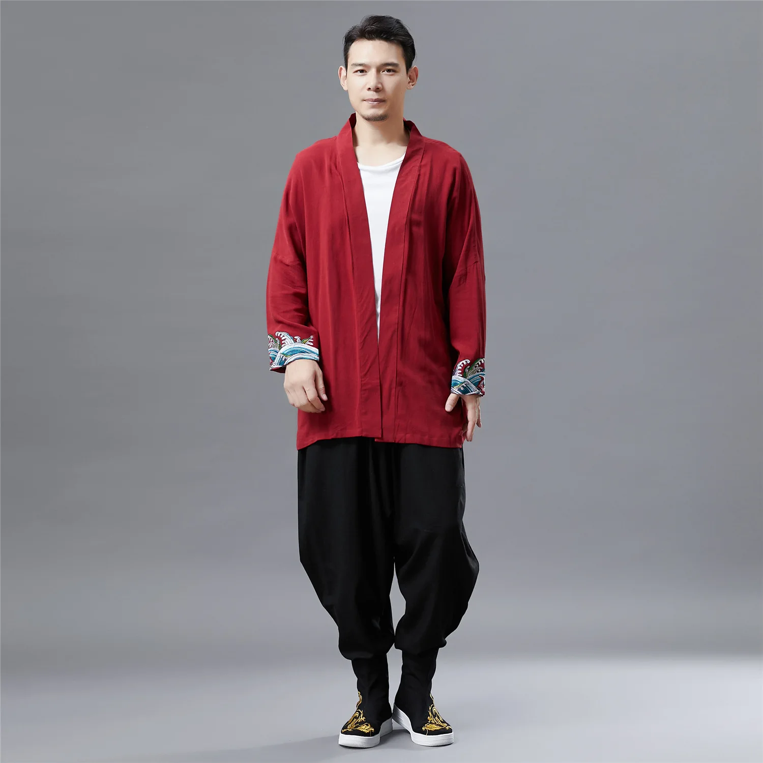 Autumn New Cotton Wrinkle Embroidered Cardigan Retro National Style Top Thin Loose Men's Shirt
Autumn New Cotton Wrinkle Embroidered Cardigan Retro National Style Top Thin Loose Men's Shirt
