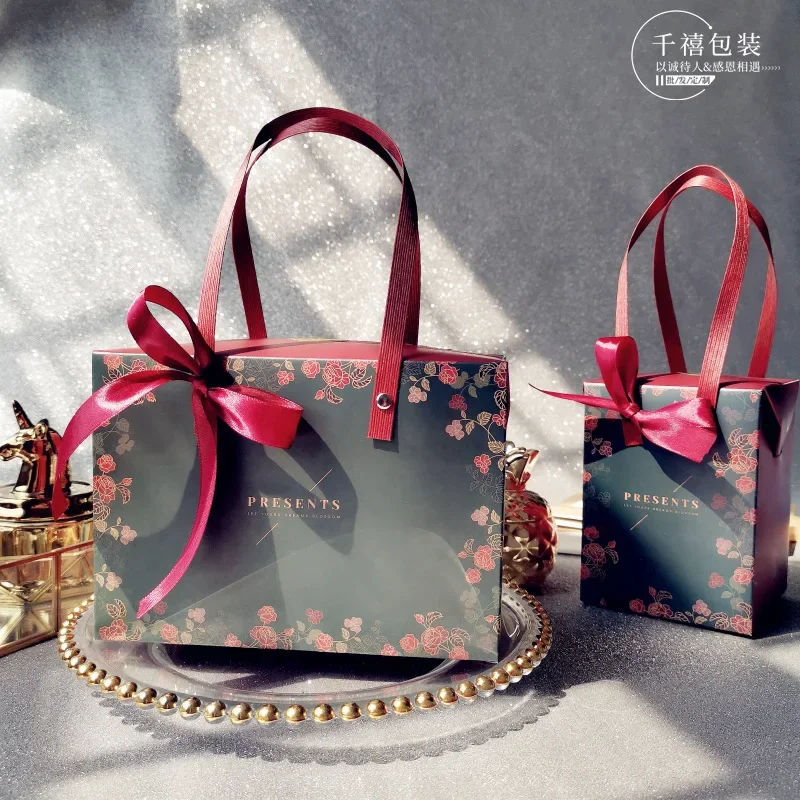 Portable Cookie Pastry Packaging Rose Flower Candy Box Birthday Wedding Party Supplies
Portable Cookie Pastry Packaging Rose Flower Candy Box Birthday Wedding Party Supplies