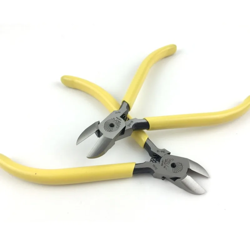 Diagonal Nose Pliers SM-18 Cutting Pliers 5 inch Water Jaw Pliers Diagonal Nose Pliers Plastic Model Cutting Pliers
Diagonal Nose Pliers SM-18 Cutting Pliers 5 inch Water Jaw Pliers Diagonal Nose Pliers Plastic Model Cutting Pliers